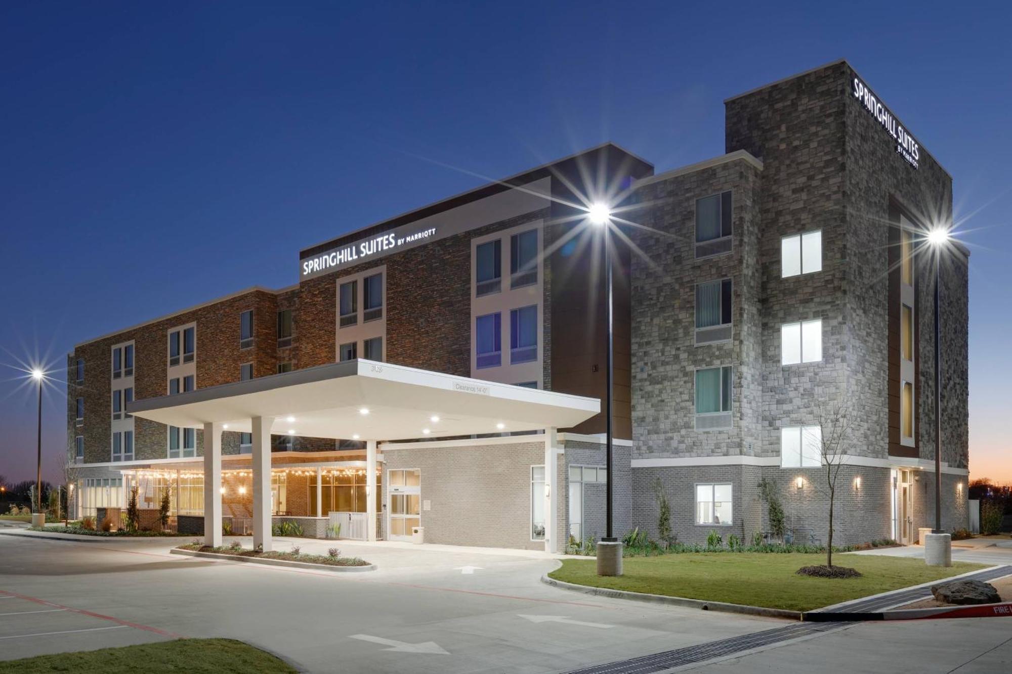 Springhill Suites By Marriott Dallas Mansfield Buitenkant foto
